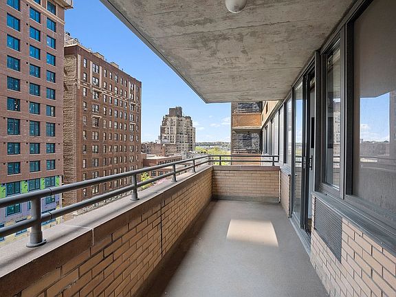 2nd image of 275 W 96th St APT 7F