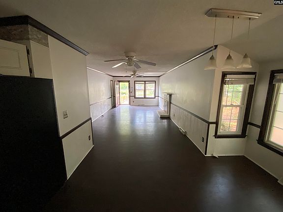 3rd image of 1381 Shannon St