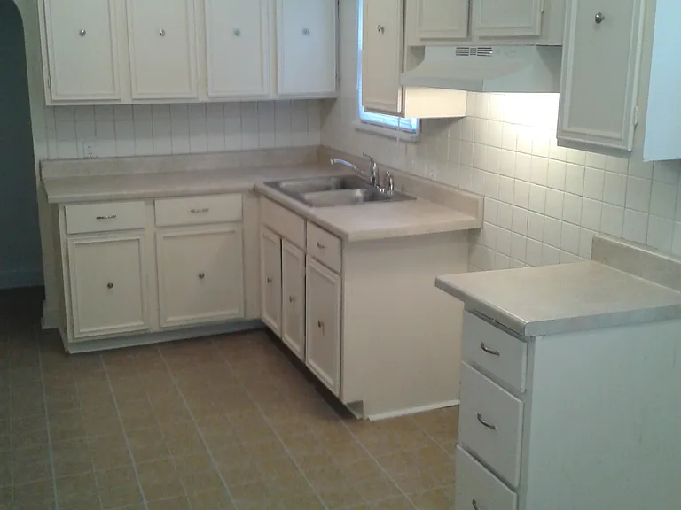 4443 Benton Blvd — Photo 6
