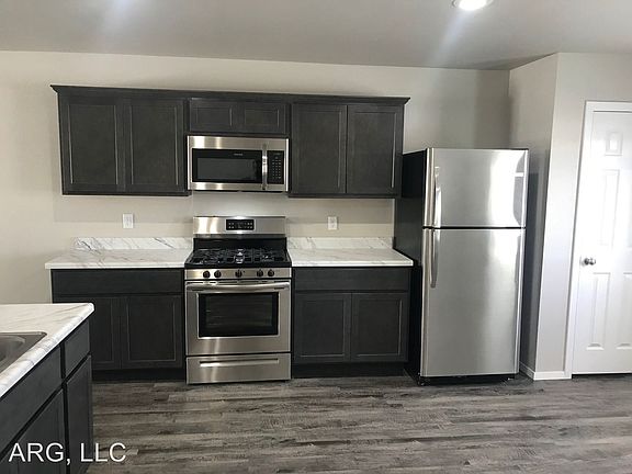 4th image of 1230 E San Antonio St