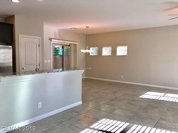 4th image of 9665 Greensburg Ave