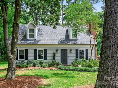 1040 Goshen Pl, Charlotte, NC, 28211