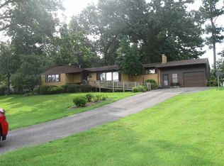 240 Forest Cir, Mayfield, KY 42066