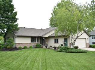 600 N 7th St, Oostburg, WI 53070