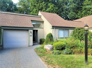571 Heritage Hls UNIT B, Somers, NY 10589