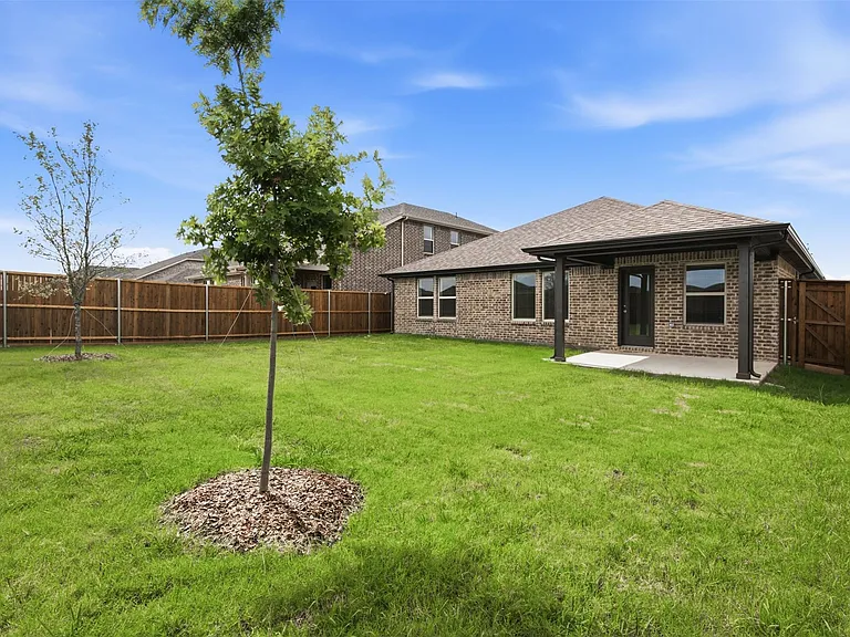 825 Birdie Dr — Photo 29