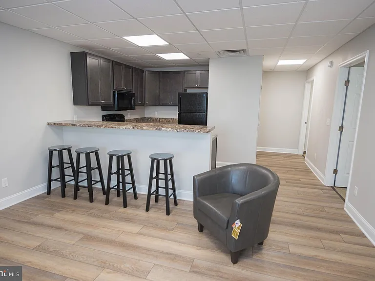 123 Bateman St #4-406C — Photo 11