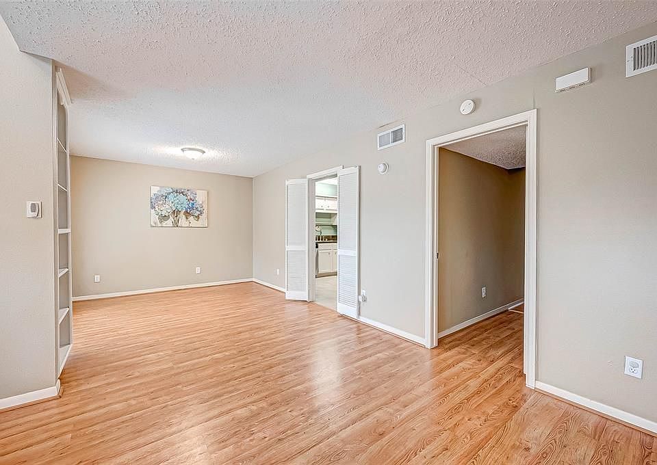 9201 Westwood Village Dr #74, Houston, TX 77036 | Zillow