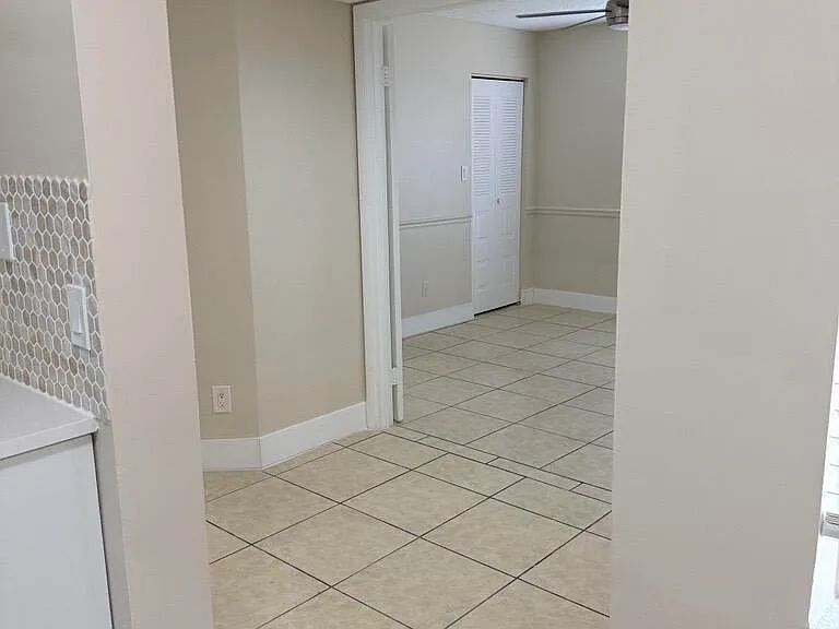 998 Coral Club Dr #998 — Photo 12