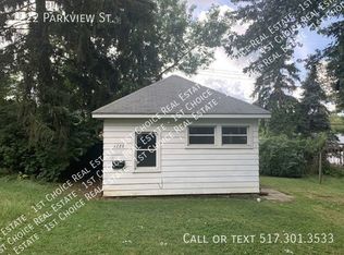 1222 Parkview St, Lansing, MI 48912