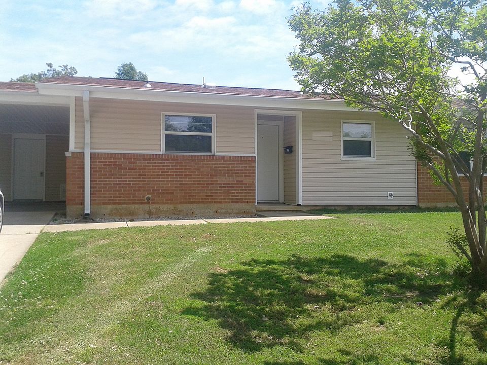 1st image of 125 Pennsylvania Dr
