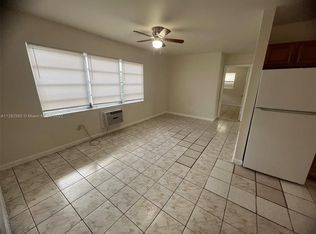 1004 NW 2nd St APT 4, Fort Lauderdale, FL 33311