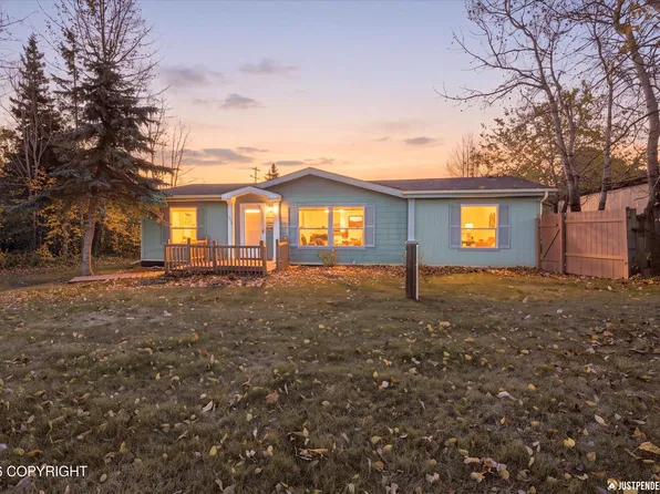 3326 Staysail Dr, Anchorage, AK 99516