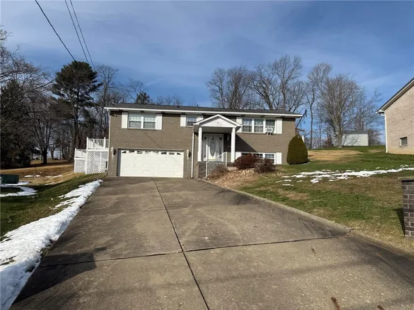 31 Belmeade Ter, Uniontown, PA 15401
