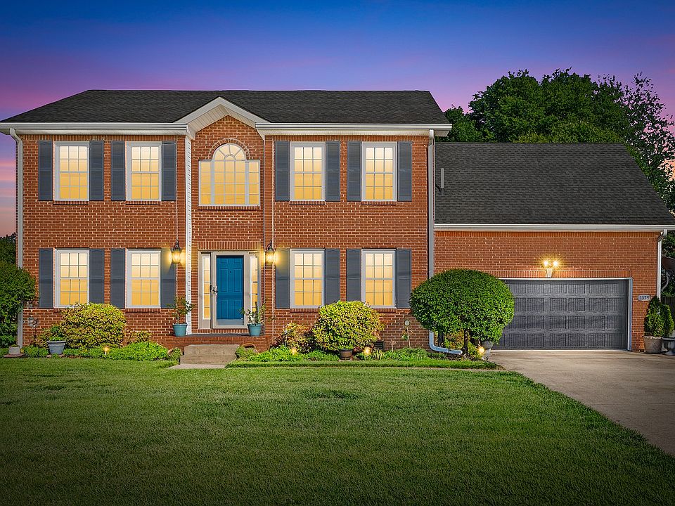 1st image of 1375 Bluebonnet Dr