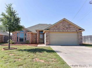 6027 Laci Ln, Wichita Falls, TX 76310