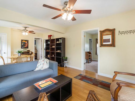 4th image of 2025 E Sherman St