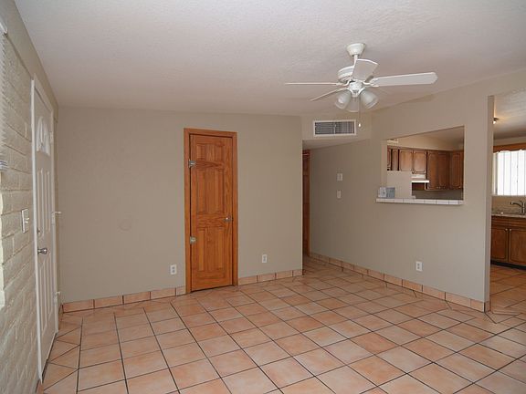 2nd image of 3464 S Belmar Ave