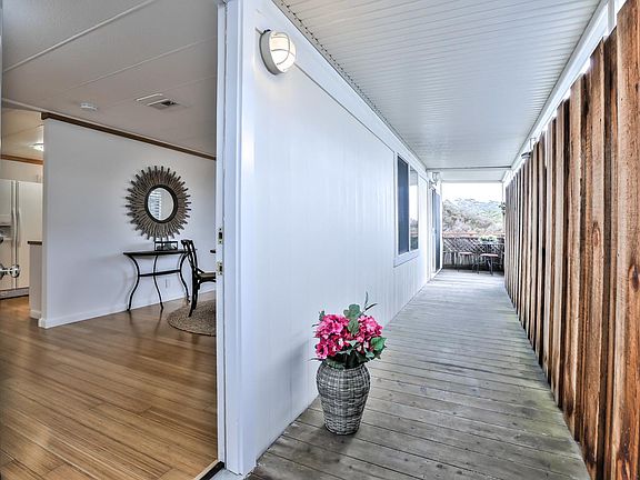 4th image of 23 Oceanview Ave #23