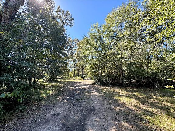 2nd image of 9572 State Highway 146 S