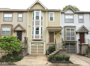 2866 Schoolhouse Cir, Silver Spring, MD 20902