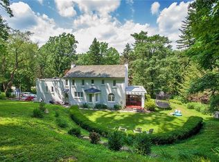 22 Moore Ave, Jeannette, PA