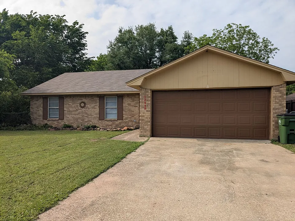 12419 Sparrow Ct