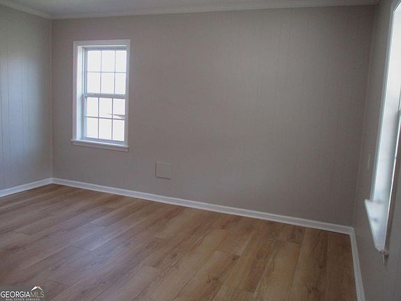 5th image of 206 Tennessee St