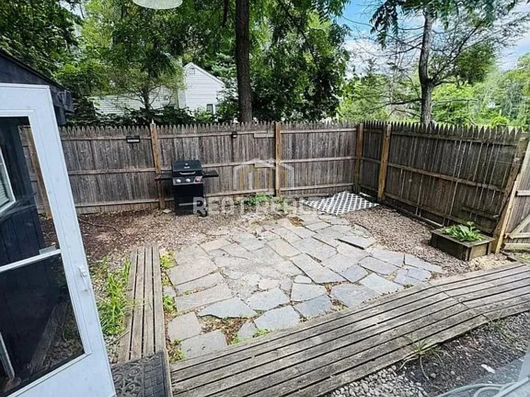 27 Interlochen Pkwy — Photo 11