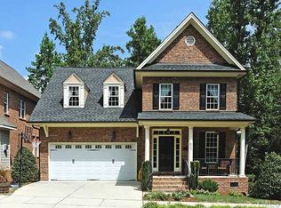 623 Village Commons Ln, Apex, NC 27502