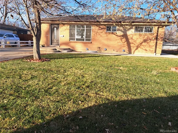 12823 E Park Lane Drive, Aurora, CO 80011