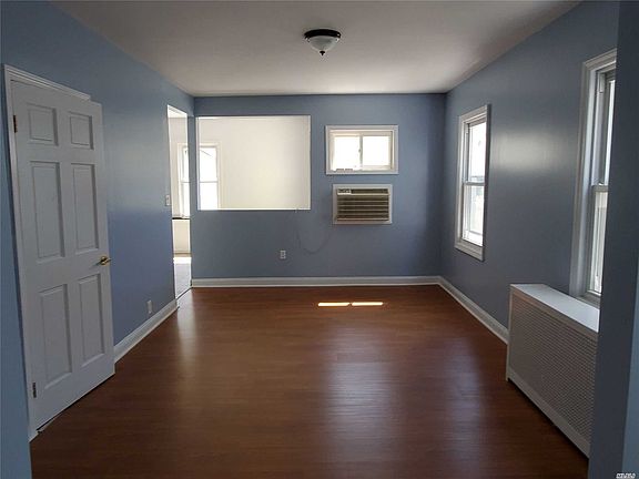 3rd image of 8837 238th St