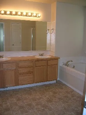3527 E Hand Cart Ln — Photo 6