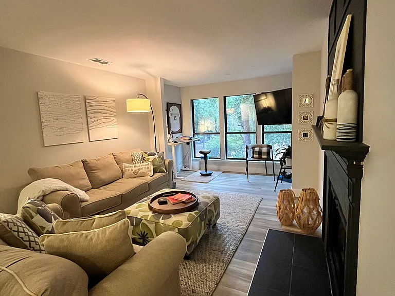 112 Forest Cv — Photo 15