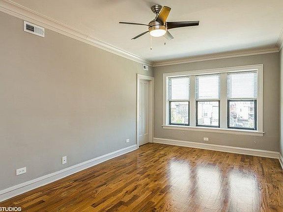 3rd image of 3718 W Fullerton Ave #2