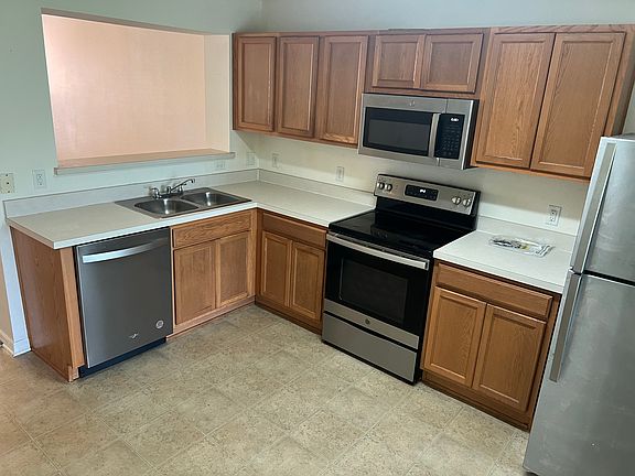 4th image of 6835 Dartmouth Hill St #6835
