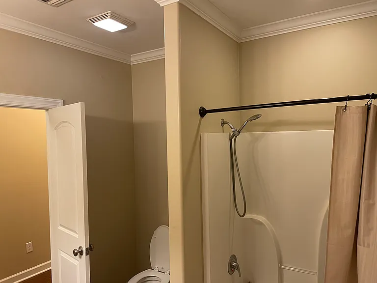 1003 S Maple St — Photo 18