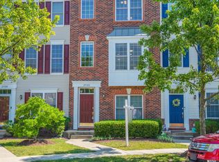 25322 Shipley Ter, Chantilly, VA 20152