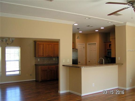 4th image of 1139 Sheeler Ave