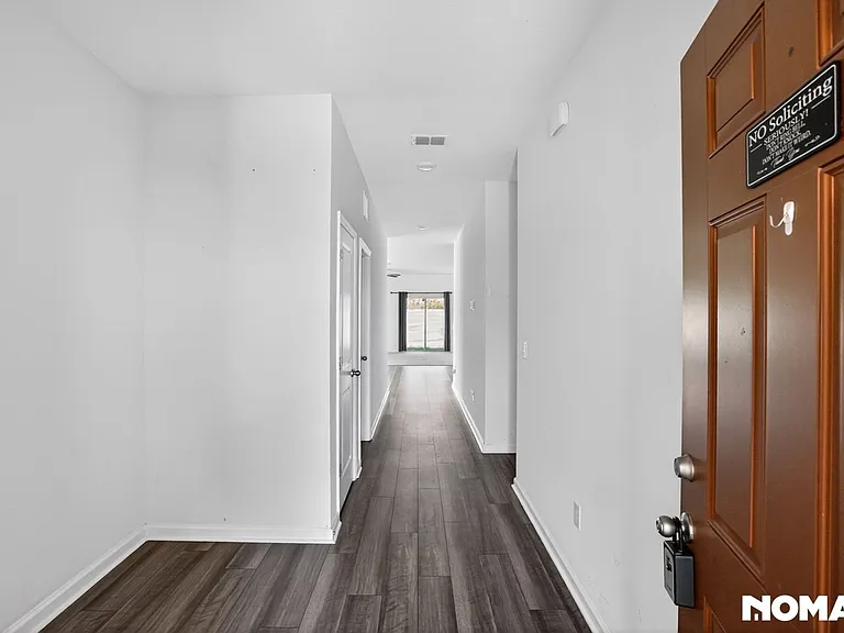 2389 Harris Hawk Ave — Photo 14