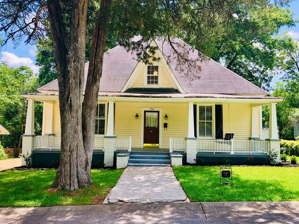 506 Plum St, Madison, GA 30650