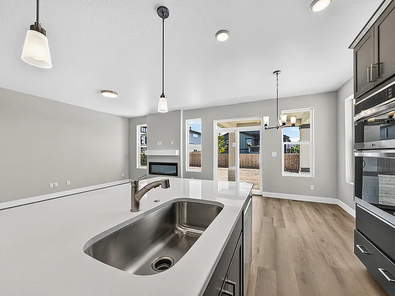 10207 Waterton Canyon Way — Photo 2