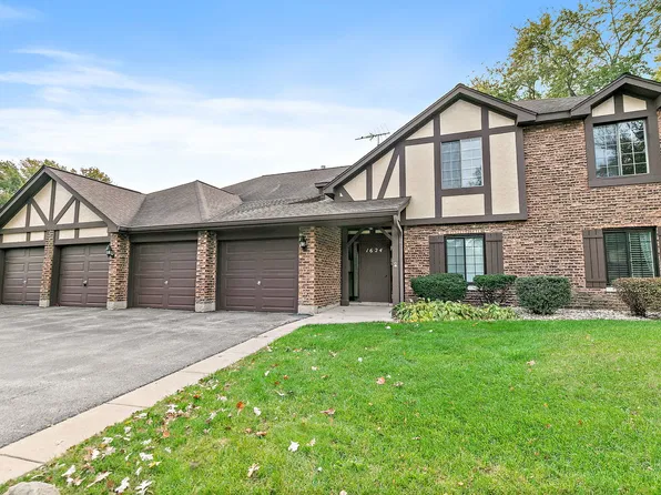 1624 Salisbury Ct APT C, Wheaton, IL 60189
