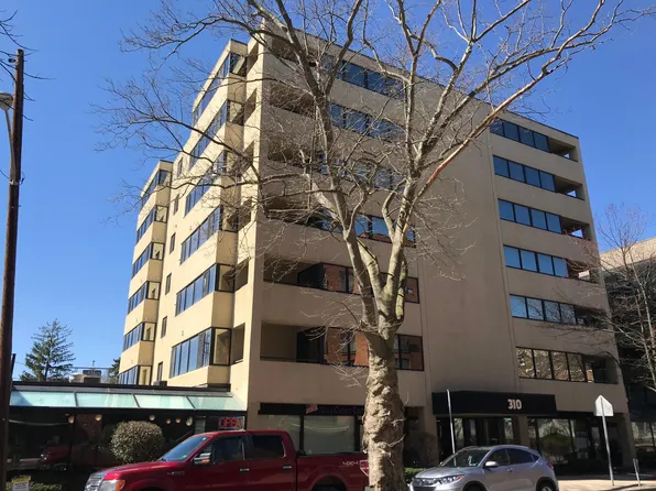 310 S Allen St APT 301, State College, PA 16801