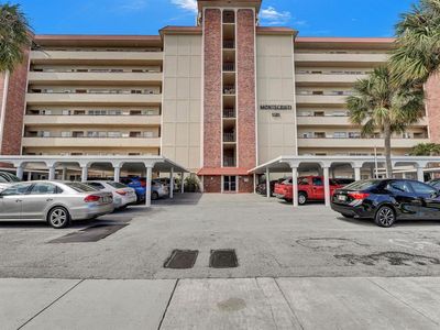 1101 Crystal Lake Dr #304, Pompano Beach, FL, 33064