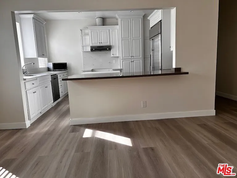 10520 Eastborne Ave #2 — Photo 5