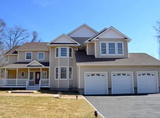 Landing Ave, Smiththtown, NY 11787