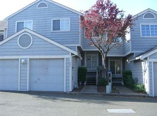 261 Sandy Beach Rd, Vallejo, CA 94590