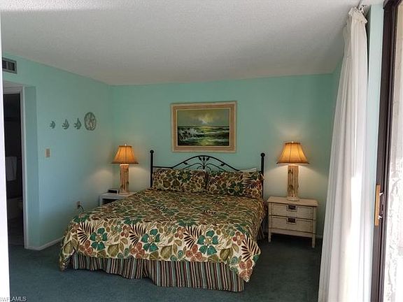 4th image of 979 E Gulf Dr Unit 463