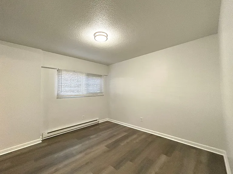 The Willis Apartments — Photo 63
